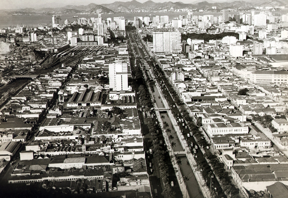 Vista panorâmica do Canal do Mangue e da Avenida Presidente Vargas